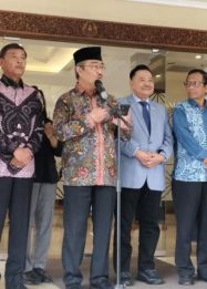 1000063512.jpg edit 333092380454902