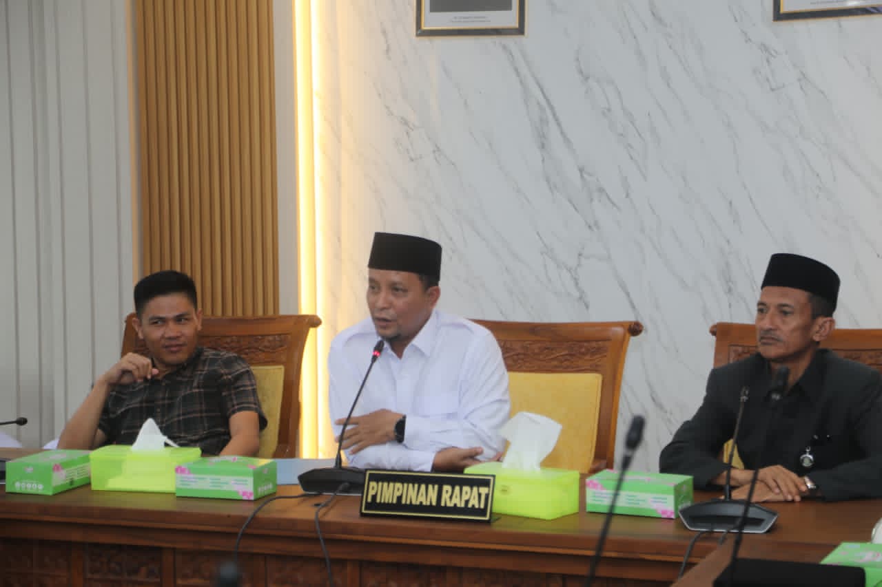 DPRD Kota Batam Terima Kunjungan Edukasi Siswa SMAN 27, Ikut Menyaksikan Langsung Sidang Paripurna 6 IMG 20251121 WA0009