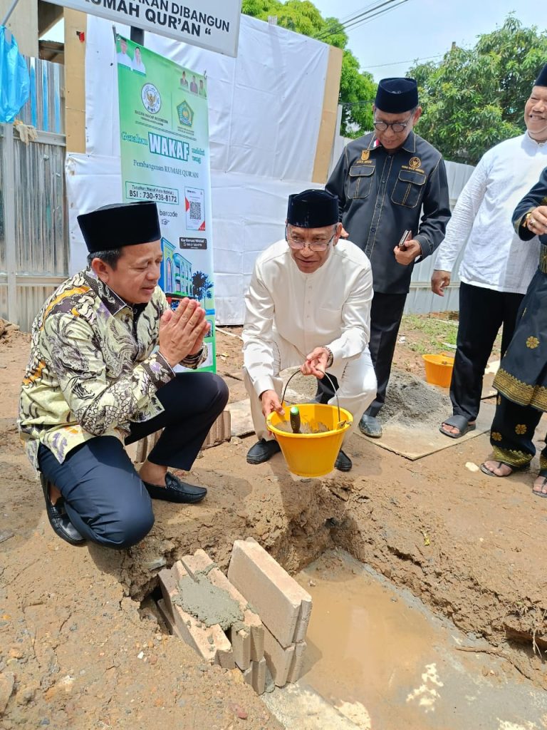 Ikut Prosesi Peletakan Batu Pertama Rumah Qur’an BWI, Anggota DPRD Kota Batam Yefri Tegaskan Dukungan untuk Gerakan Wakaf Produktif 6 IMG 20251122 WA0036